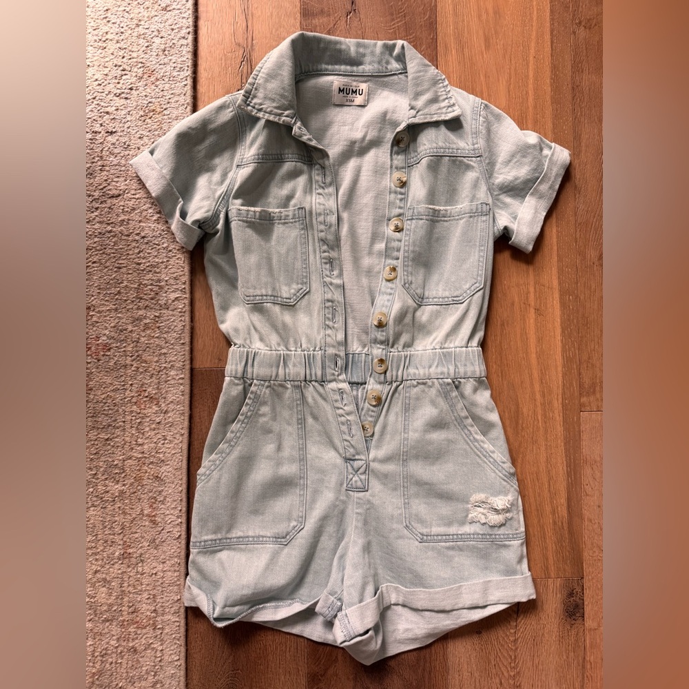 Show Me Your MuMu Women’s Light Wash Denim Romper